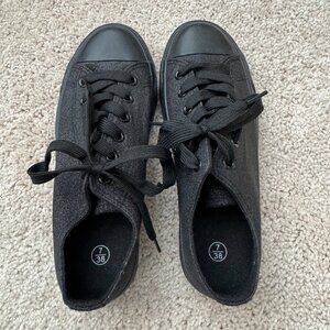 Women's Shoes Low Top Lace Up Canvas Sneakers (Black Glitter) Size 7